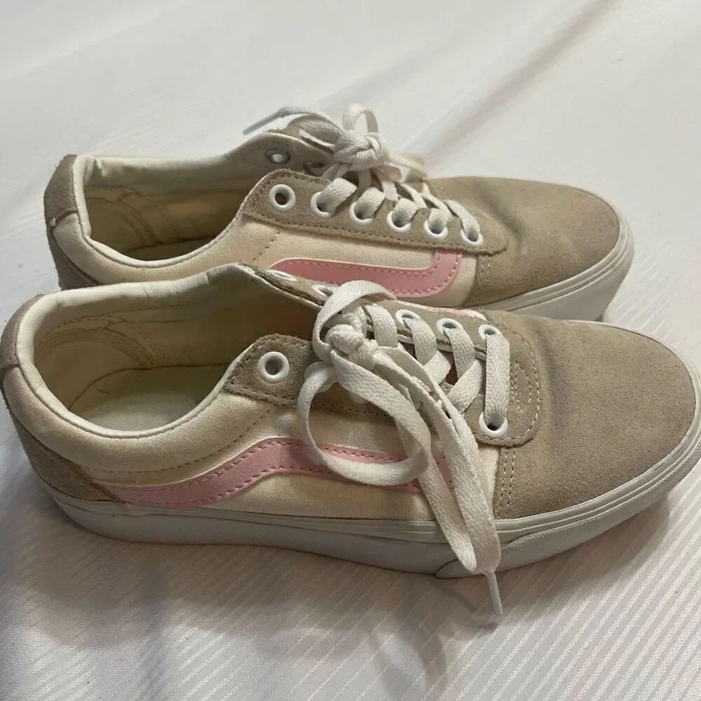 VANS Ward Platform Sneaker Lace Up Color Block Beige Pink Suede Women's Size 6
